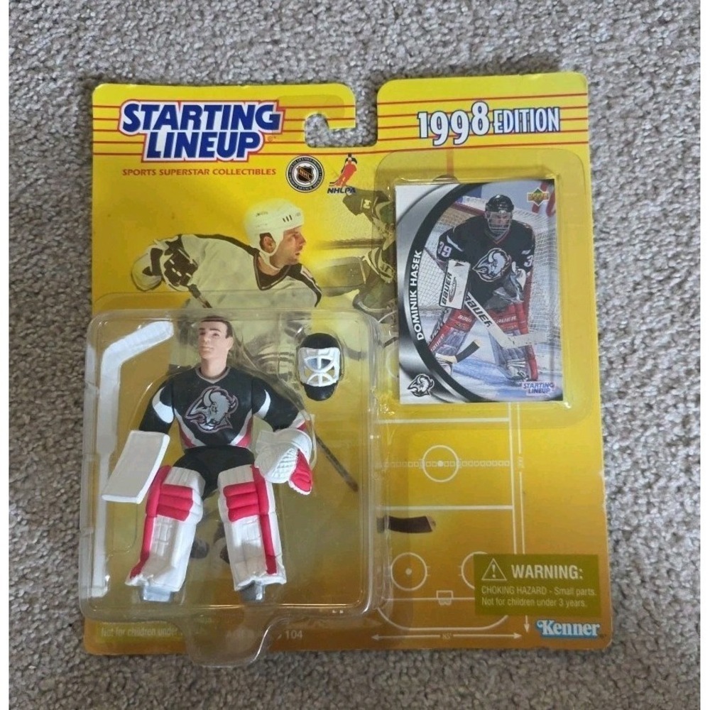 1998 Kenner Starting Lineup Dominik Hasek Buffalo Sabres